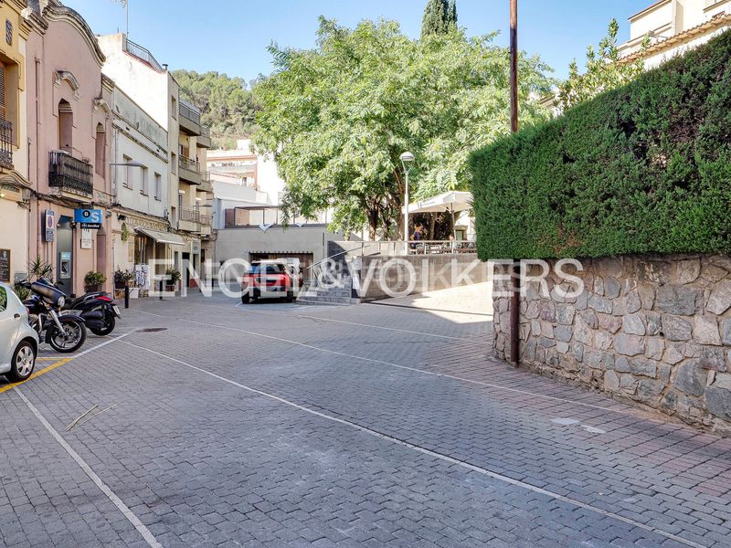 Foto e1a9ee63-aedc-4314-ae64-d1808bc50f27. Casa amb calefacció aparcament piscina a Torrelles de Llobregat
