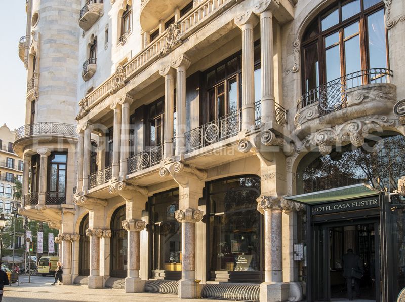 Foto 72df1c8f-5c6c-4e52-9c9d-23e9b27f514e. Àtic amb calefacció a L´Antiga Esquerra de l´Eixample Barcelona