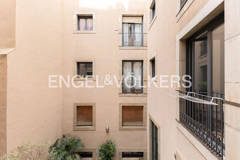 Foto 6a9fb224-7a74-4061-bcc6-812301331d8c. Pis amb calefacció a St. Pere - Sta. Caterina - El Born Barcelona