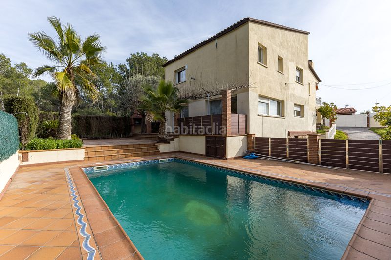Foto bfa1e2c1-6eb5-4ebe-aa51-aeeb28a743a7. Casa amb calefacció aparcament piscina a Calafell park Calafell