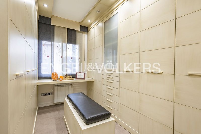 Foto de8d37d4-9817-4232-aa4c-891113213e9b. Casa amb calefacció aparcament a Vallirana