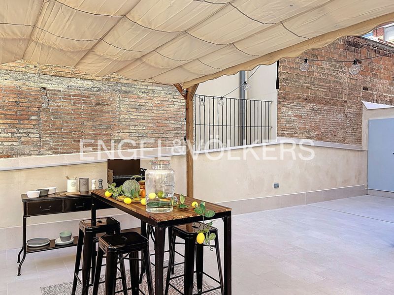 Foto c6a5d748-4973-48f1-8f71-07b6b86f511e. Pis amb calefacció a El Camp de l´Arpa del Clot Barcelona