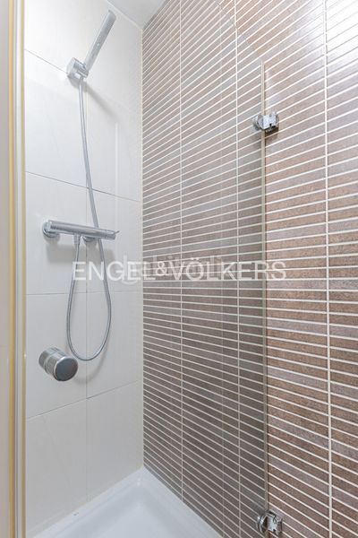 Foto 40fa0a67-3d3a-4f9e-8b7a-00286644527e. Pis amb calefacció a Raval Barcelona