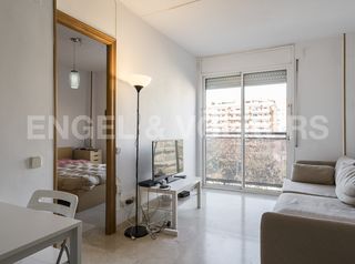 Rent Flat in Sagrada Família. Fantástico piso amueblado en sagrada familia