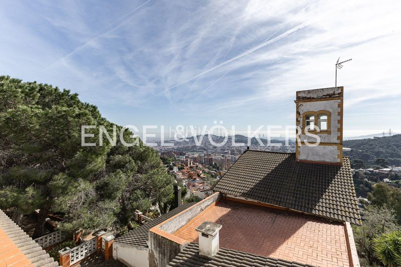 Foto 89e2a8fc-f2d2-4a8a-b3dd-35fe776b5aa7. Masia amb calefacció aparcament a Sant Genís dels Agudells Barcelona