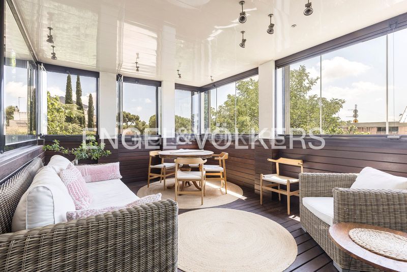 Foto fb2925c6-ddc7-4ee7-aa68-eeebe7c3977a. Pis amb calefacció aparcament piscina a Finestrelles Esplugues de Llobregat