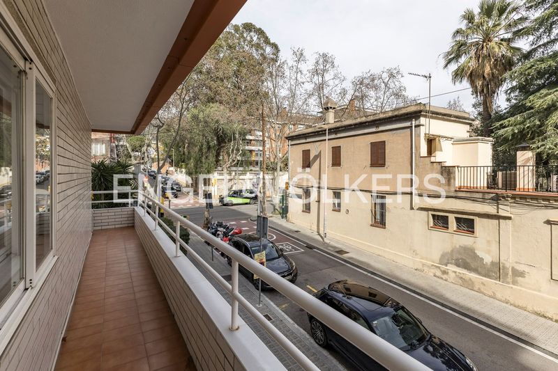 Foto 760d1d40-391f-4def-948b-c5e852fe9adc. Pis amb calefacció aparcament piscina a Sant Gervasi - Bonanova Barcelona