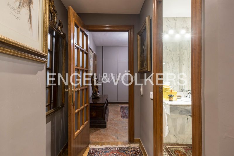 Foto ea02add6-1724-40a6-9b39-573f748e788a. Pis amb calefacció aparcament piscina a Sant Gervasi - Bonanova Barcelona