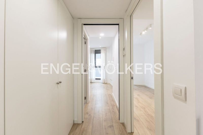 Foto 0176a657-4e13-4f78-b772-df0fea7917cd. Apartament amb calefacció a Putget - Farró Barcelona