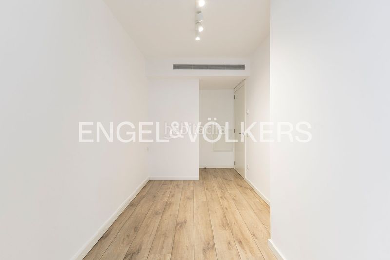 Foto 228e726b-8273-4de3-9105-9a6c1ad729d5. Apartament amb calefacció a Putget - Farró Barcelona