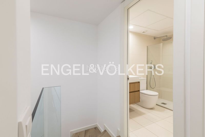 Foto 2dc4d868-d388-4f7b-9ef0-dba58919c097. Apartament amb calefacció a Putget - Farró Barcelona