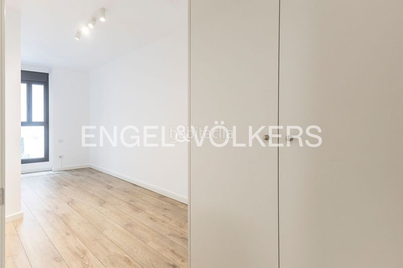 Foto 388e43eb-de52-42b2-9b70-3d26918f58b2. Apartament amb calefacció a Putget - Farró Barcelona