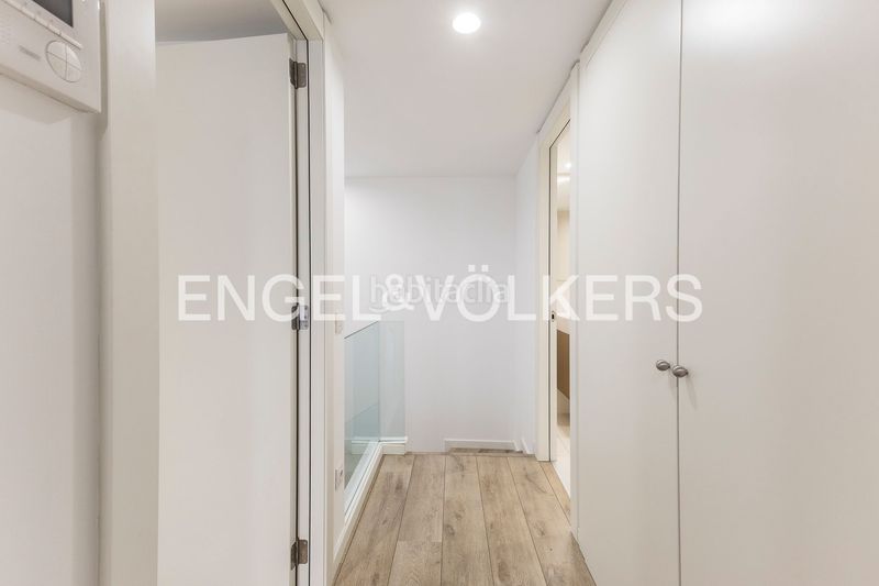 Foto bab5c9a8-f0bf-4534-baba-29e4c41927b5. Apartament amb calefacció a Putget - Farró Barcelona