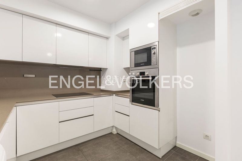 Foto d428252e-a7e5-45a2-9810-6300b2f1135a. Apartament amb calefacció a Putget - Farró Barcelona