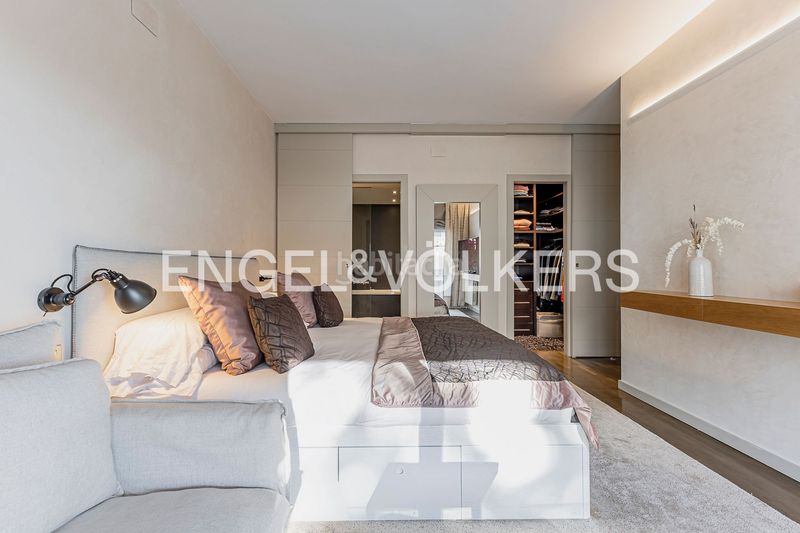 Foto 7179cc39-c76f-41d5-affe-8c17b5c4bed3. Pis amb calefacció aparcament piscina a Pedralbes Barcelona