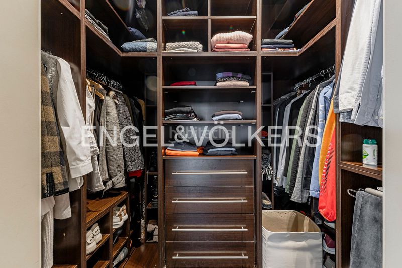 Foto a2e638ed-0f21-45f2-9579-460580ed16be. Pis amb calefacció aparcament piscina a Pedralbes Barcelona