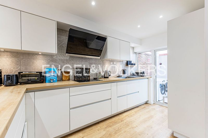 Foto 4ed7ec9b-d3f6-4e7c-a71d-a201083da331. Casa amb calefacció aparcament a Begues