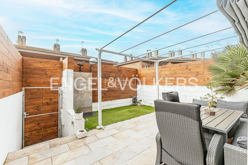 Foto 6b4742cc-30c3-4fd4-b62c-1c7ebfca2fcd. Casa amb calefacció aparcament a Begues