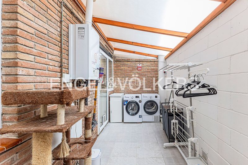 Foto df010b31-c9c1-4a5a-a1ab-9d7903b8a96e. Casa amb calefacció aparcament a Begues