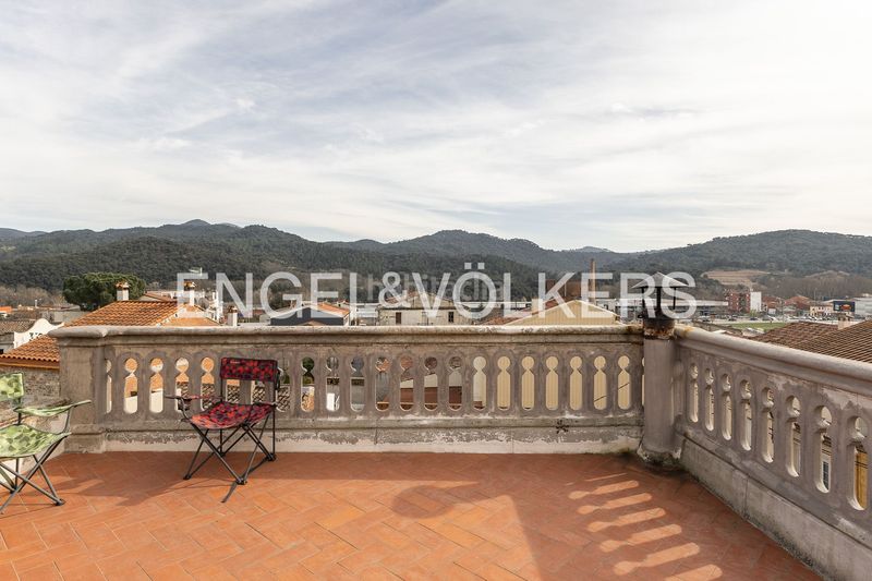 Foto 02e5712d-ec62-4269-809f-a9a16272bb94. Casa adossada amb calefacció piscina a Sant Celoni