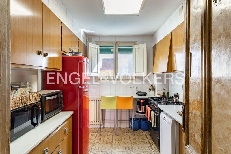 Foto 485ad2dd-49fa-4780-b418-f79a8f2b2271. Casa adossada amb calefacció piscina a Sant Celoni