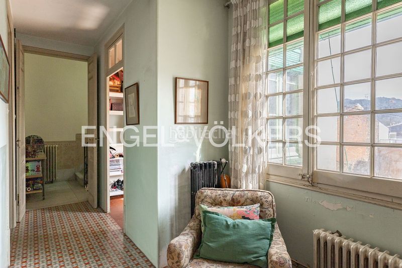 Foto f0eb46e0-976d-4e2a-89f8-2dbcbe3c2f18. Casa adossada amb calefacció piscina a Sant Celoni