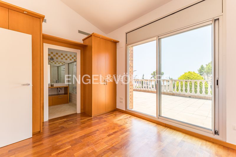 Foto 1ff7aac7-3919-45b0-8e98-8c16dde629ab. Casa amb calefacció aparcament a Bellamar Castelldefels