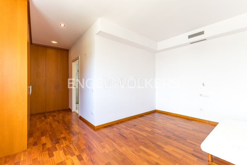 Foto caf78454-d478-47a3-895e-33c17863ef10. Casa amb calefacció aparcament a Bellamar Castelldefels