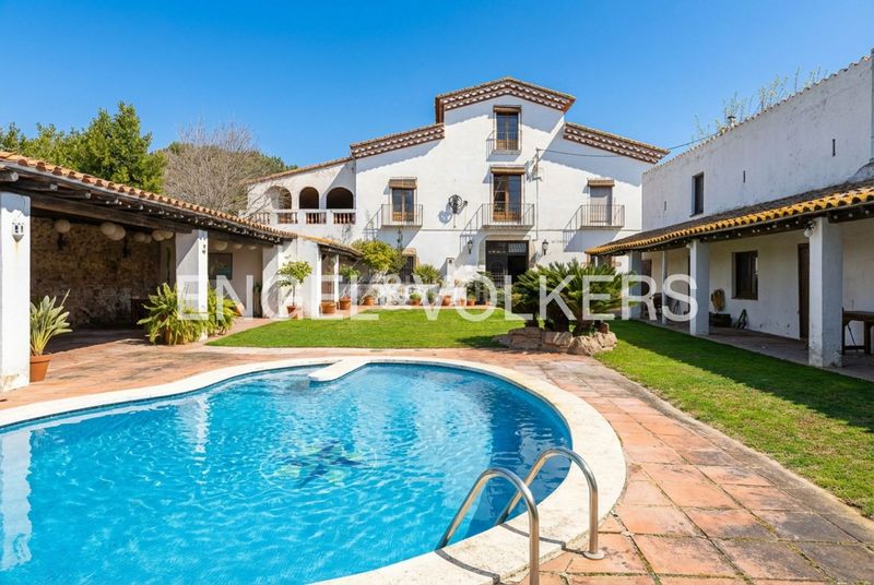 Foto a0bc282c-68b3-4e7e-8505-3328e263cb2d. Casa amb calefacció piscina a Mas Mora-Sant Daniel Tordera