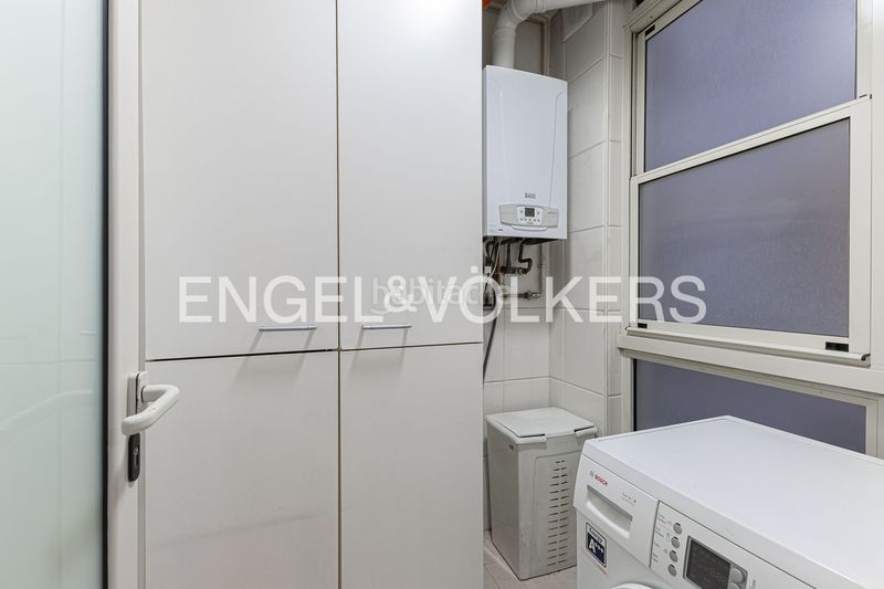 Foto b132582d-d3bc-4dcc-86c9-1102795679ad. Pis amb calefacció aparcament piscina a Pedralbes Barcelona