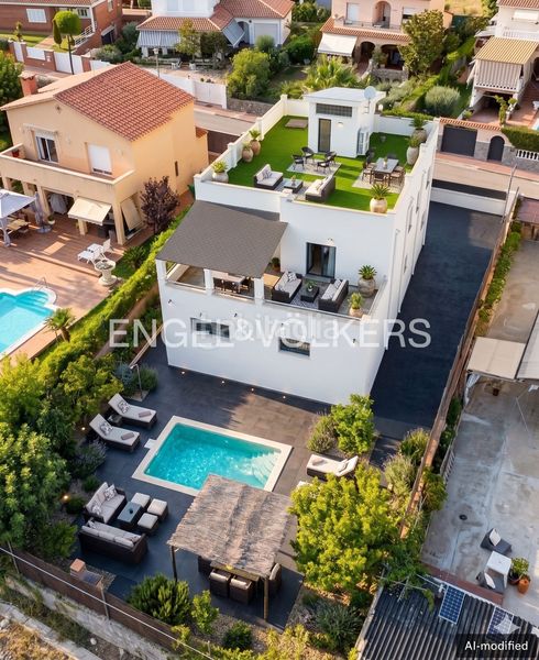 Foto e2f8f9f9-983e-469a-b4b5-3e38ddf7a3da. Casa amb calefacció aparcament piscina a Bonavista Vendrell (El)