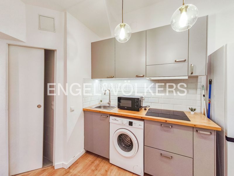 Foto 6281129d-03fc-411d-bdf1-2a906e22745c. Pis amb calefacció a Putget - Farró Barcelona