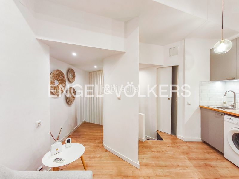 Foto ba2eac9d-56b3-454f-bee1-5f1810e3f43b. Pis amb calefacció a Putget - Farró Barcelona