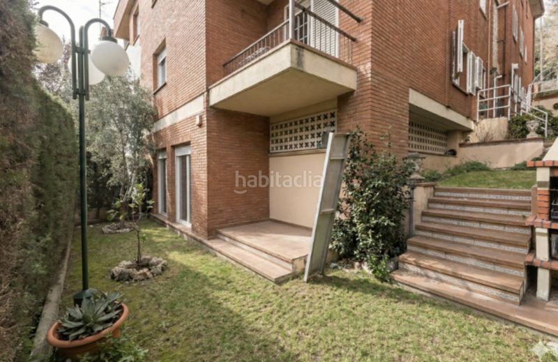 Foto 5380e474-39ac-4715-83dd-03b84cb81b7e. Pis amb calefacció aparcament piscina a La Font d´en Fargues Barcelona