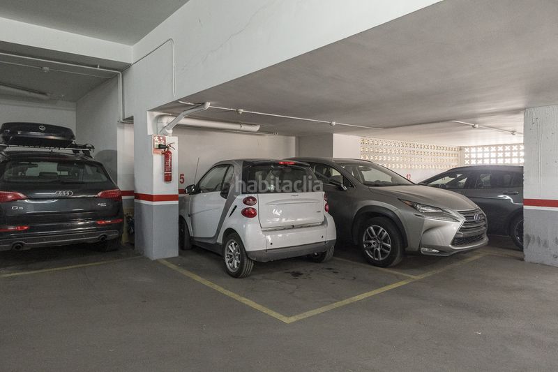 Foto 9d0200dc-4867-4849-9b39-777228a1cb83. Pis amb calefacció aparcament piscina a La Font d´en Fargues Barcelona