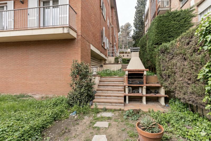 Foto ef51d3ef-34ab-4167-a966-9e04a3b0236f. Pis amb calefacció aparcament piscina a La Font d´en Fargues Barcelona