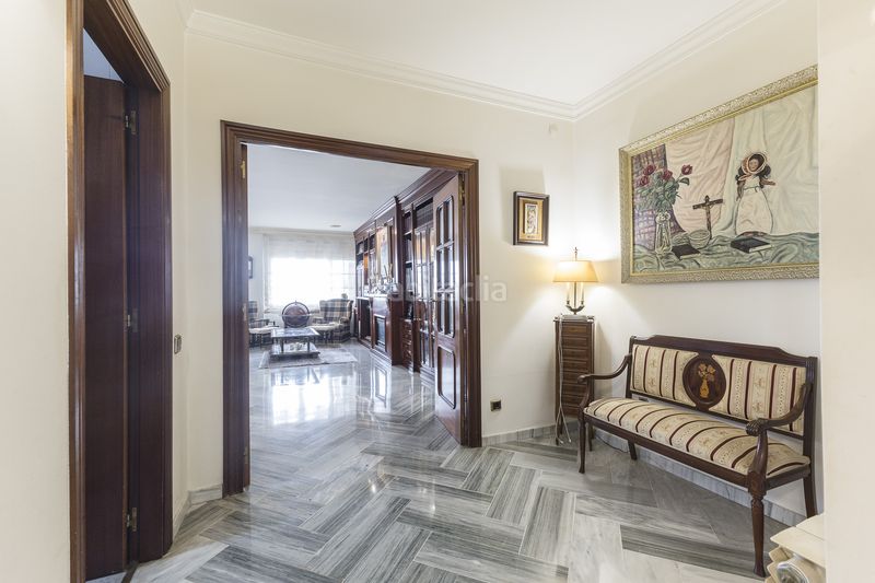 Foto faf5c617-ed7e-40cd-91b9-8ceb0995a4cd. Pis amb calefacció aparcament piscina a La Font d´en Fargues Barcelona