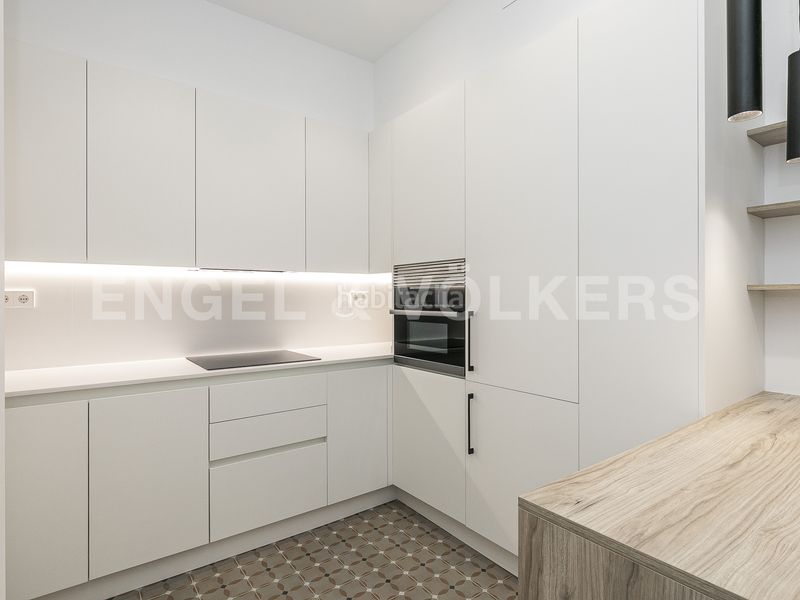 Foto 71171c7e-7cdb-43bd-be8f-3802df08ef0d. Pis amb calefacció a L´Antiga Esquerra de l´Eixample Barcelona