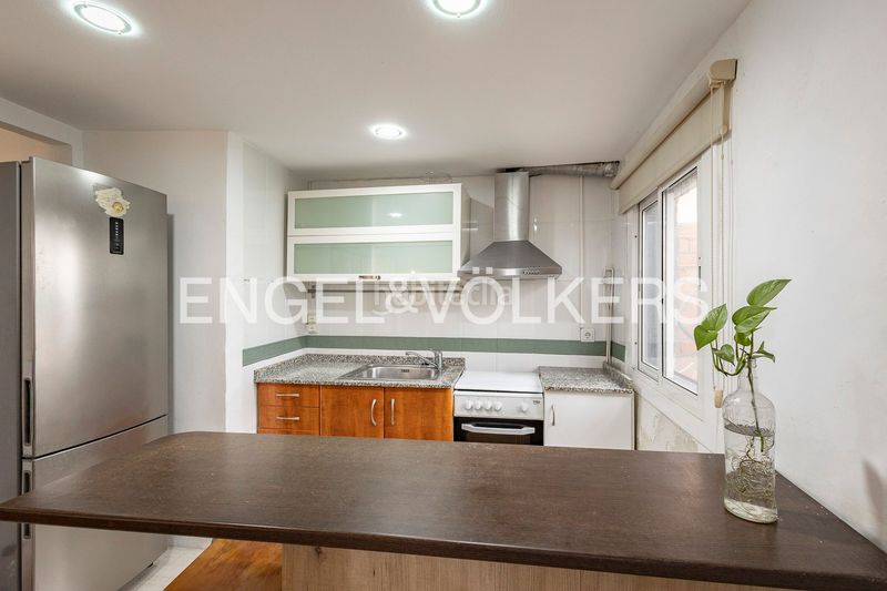 Foto 24912b93-5aa5-407a-8702-d1ab70854785. Casa amb calefacció aparcament a Torrelles de Llobregat