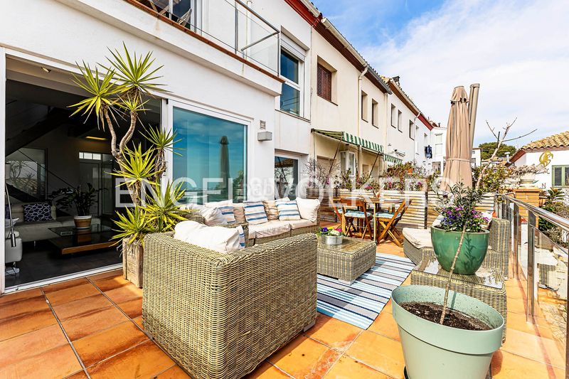Foto 438219c4-7020-41a3-9c64-1c6c2f8b3ea9. Casa amb calefacció piscina a Pedralbes Barcelona