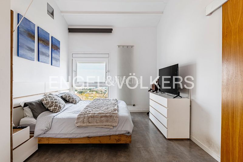 Foto 4c47c175-a969-41f2-9afd-91caafbf5e17. Casa amb calefacció piscina a Pedralbes Barcelona