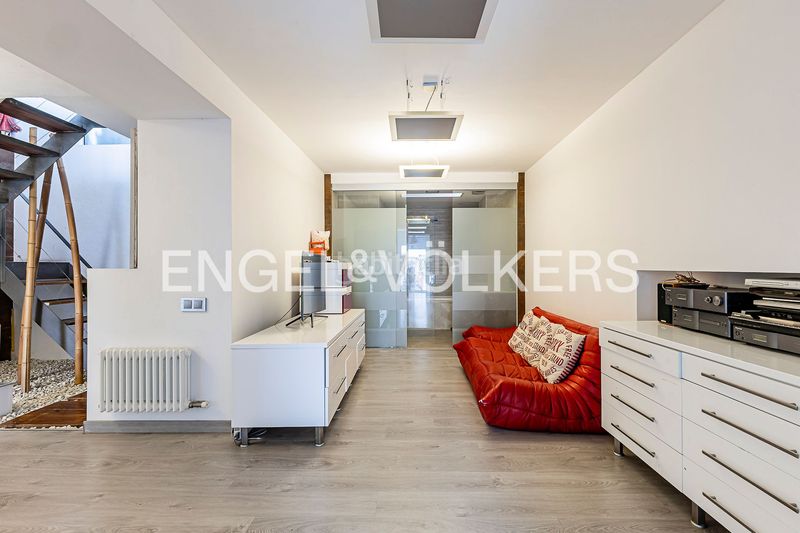 Foto fc05dd5d-5c45-4717-9a09-4a23e5b11072. Casa amb calefacció piscina a Pedralbes Barcelona