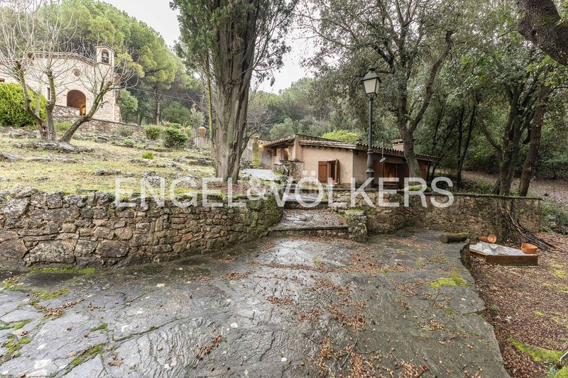 Foto 86042017-62ea-414f-99c0-5739796d69b7. Masia amb calefacció aparcament piscina a Aiguafreda