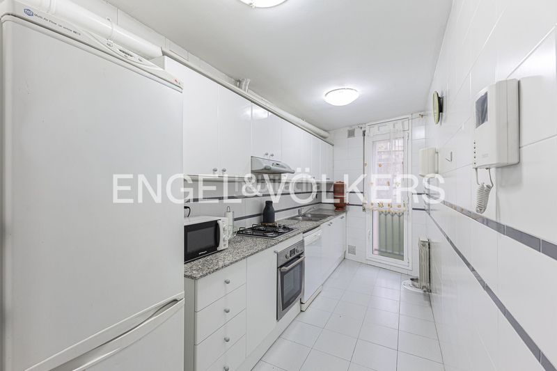 Foto 459ca563-9661-442b-bd98-d583d5c77b09. Pis amb calefacció a El Parc i la Llacuna del Poblenou Barcelona