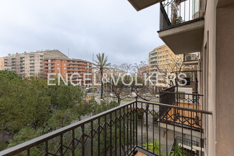 Foto baf7d3c0-d1b7-44e5-aaf6-3cef12e72620. Pis amb calefacció a El Parc i la Llacuna del Poblenou Barcelona