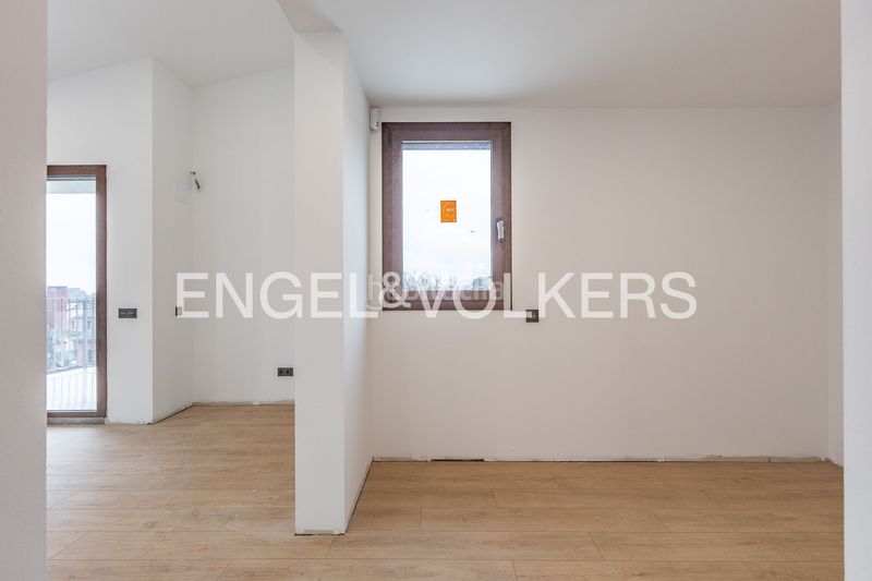 Foto 5e4c9f9a-4c32-4fb9-97c3-34a22dc11dc9. Casa amb calefacció a Roca del Vallès (La)