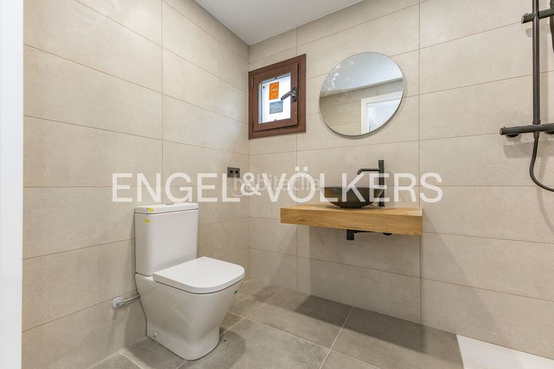 Foto f435bbda-9d45-48c0-a1b8-d8edad42108c. Casa amb calefacció a Roca del Vallès (La)