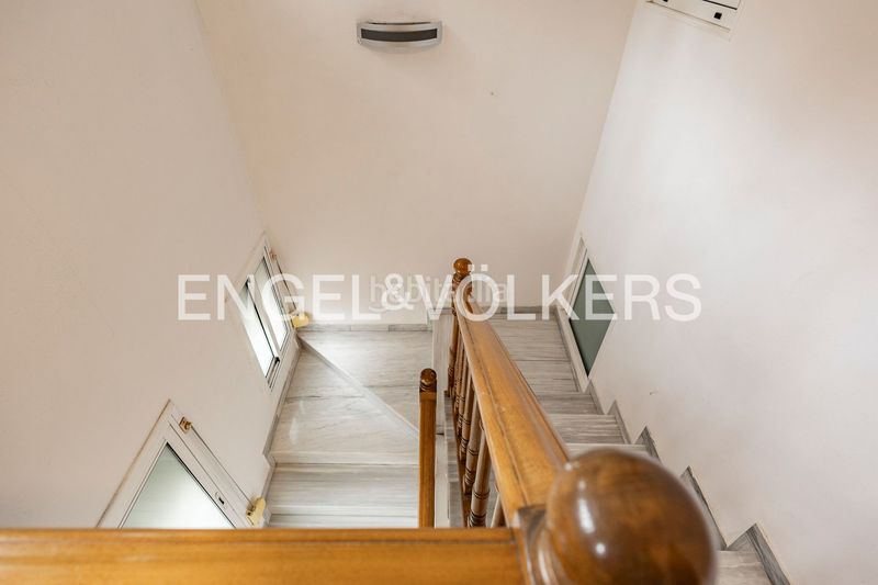 Foto 47153f33-b8f0-42b5-983b-f03f3f1fa289. Casa amb calefacció a Carmel Barcelona
