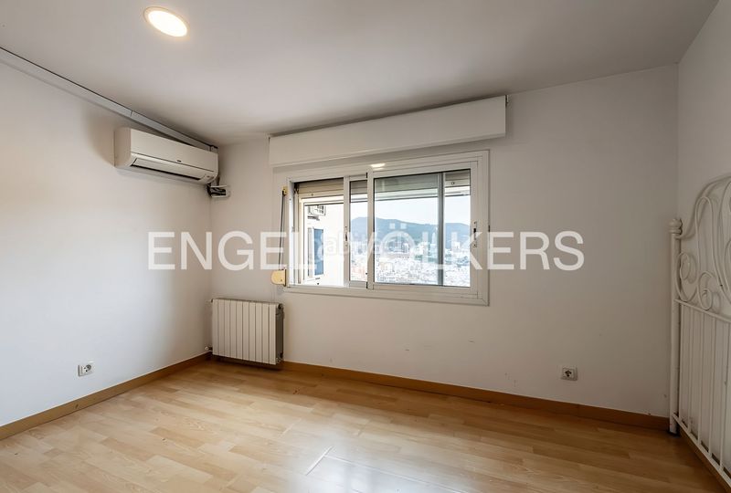 Foto e8084dad-7fa3-4648-9610-0d1655b65c12. Casa amb calefacció a Carmel Barcelona