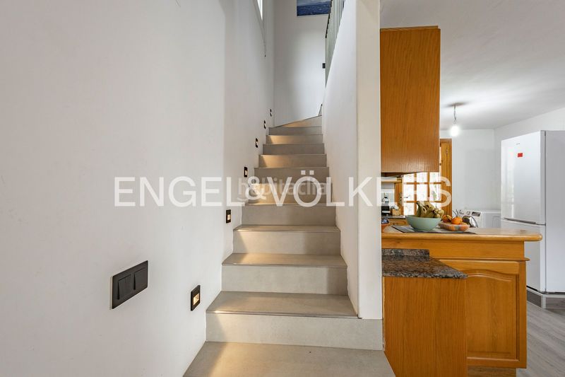 Foto 9380f8ba-4564-4866-a1cd-550669496332. Casa amb calefacció aparcament piscina a Cervelló
